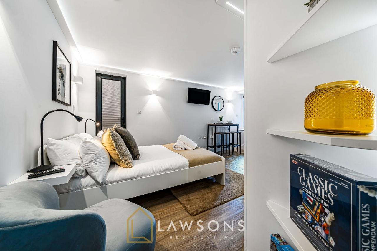 Apartamento Cosy Living By Lawsons Windsor Exterior foto