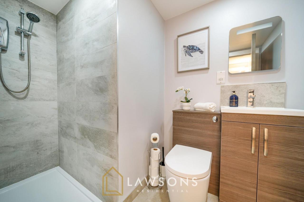 Apartamento Cosy Living By Lawsons Windsor Exterior foto